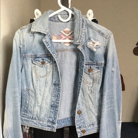 American Eagle Outfitters Jackets & Blazers - AE Distress denim jacket